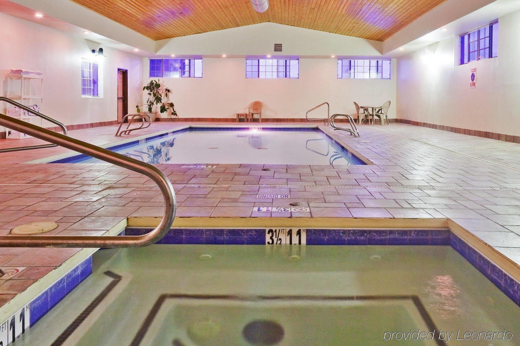 Holiday Inn Express Santa Rosa By Ihg Экстерьер фото